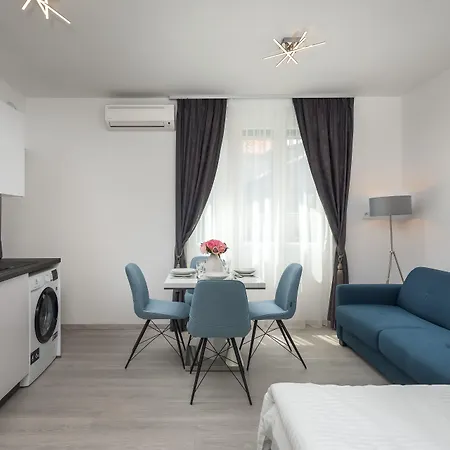 Penzion Luxury & Seven 4*