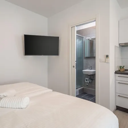 Penzion Luxury & Seven 4*